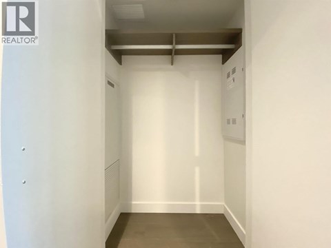 7Xx 6320 NO 3 ROAD Studio Apartment for Rent