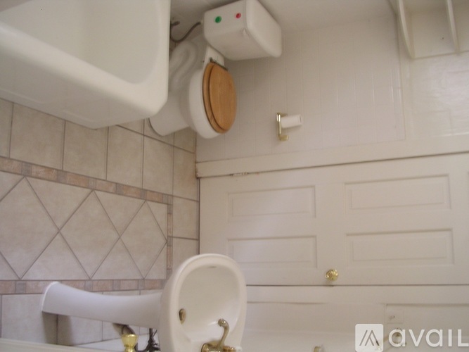 838 Rosalia Drive 2 Beds Single Family Home for Rent - Photo gallery 5