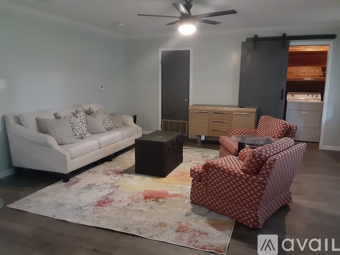 2803 Camellia St 1 Apartment for Rent - Photo gallery 3