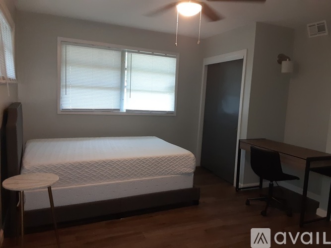 2803 Camellia St 1 Apartment for Rent - Photo gallery 5