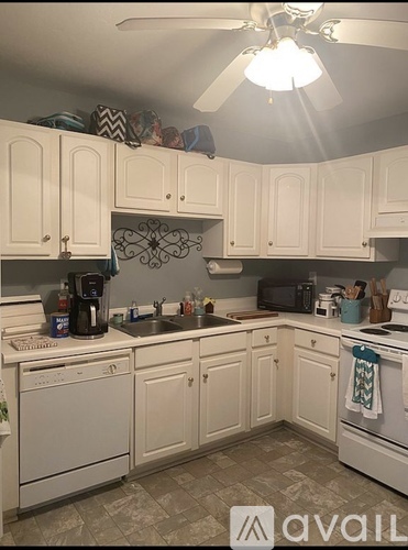 100 Woodstone Drive 2 Beds Condo for Rent - Photo gallery 5