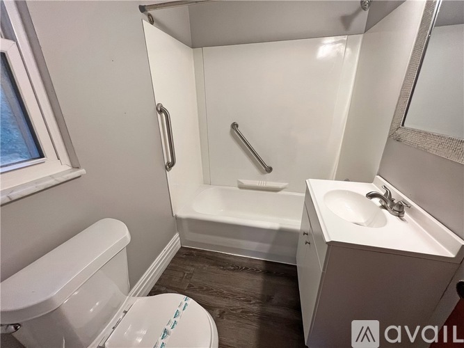 924 Brentview Road 3 Beds Single Family Home for Rent - Photo gallery 5