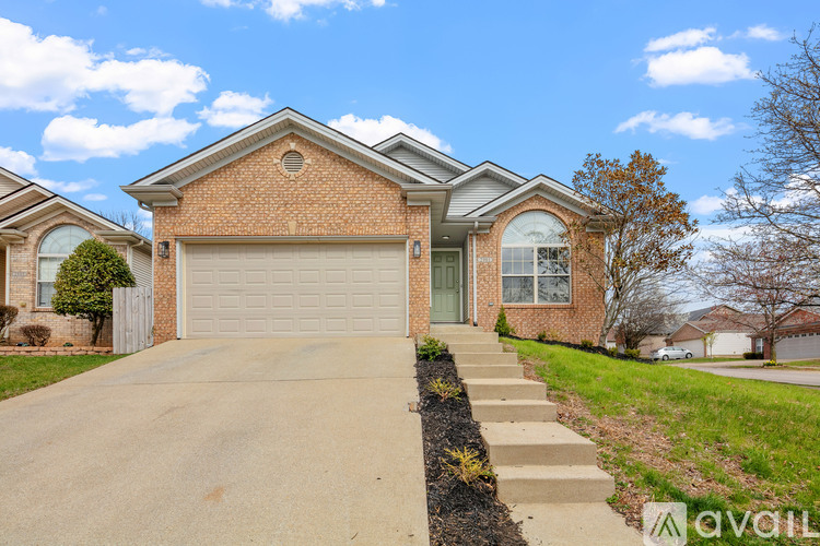 2901 Trailwood Lane 3 Beds Single Family Home for Rent - Photo gallery 1