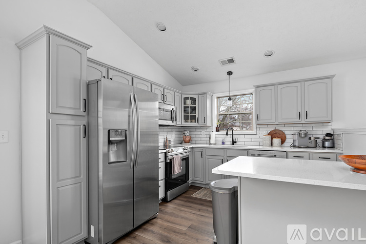 2901 Trailwood Lane 3 Beds Single Family Home for Rent - Photo gallery 5