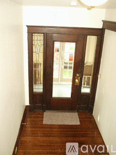 711 West 7th Street 2 Beds Apartment for Rent - Photo gallery 2