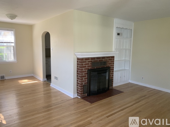 106 East Maplewood Avenue 4 Beds Single Family Home for Rent - Photo gallery 3