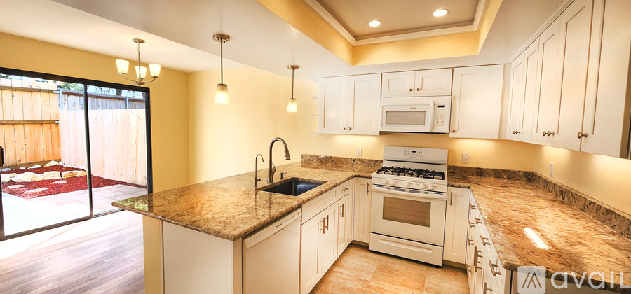 3676 Constellation Rd 2 Beds Townhouse for Rent - Photo gallery 1