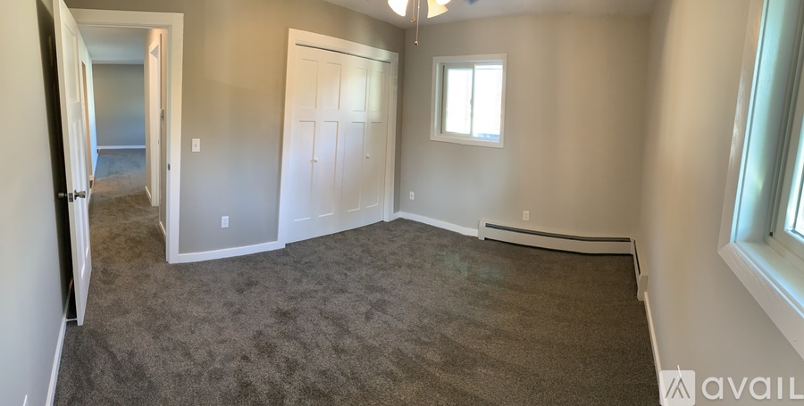 609 Market Street South 2 Beds Apartment for Rent - Photo gallery 5