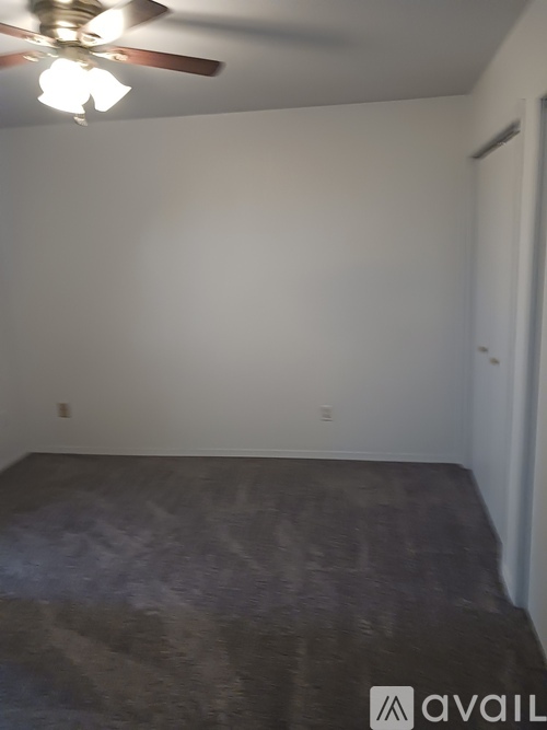 621 Pebble Beach Road 3 Beds Apartment for Rent - Photo gallery 4