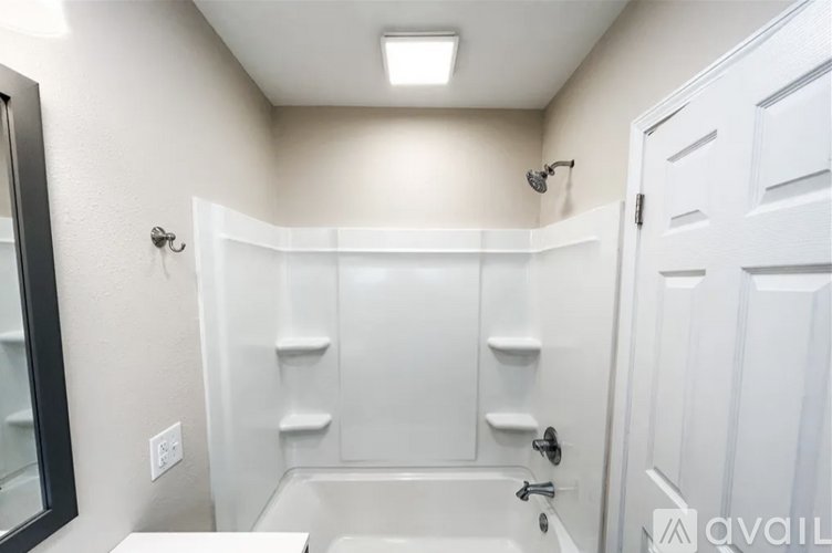 2347 Bucklew Dr 3 Beds Single Family Home for Rent - Photo gallery 3
