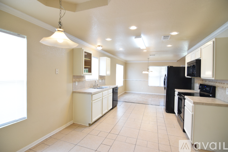 2107 Miller St 3 Beds Single Family Home for Rent - Photo gallery 5