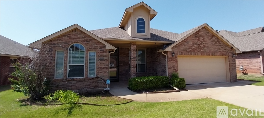 2304 NW 154th St 3 Beds Single Family Home for Rent - Photo gallery 1