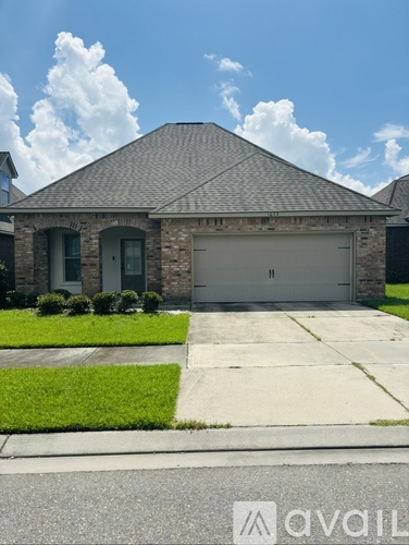 1023 Deer Pass Drive 3 Beds Single Family Home for Rent - Photo gallery 1