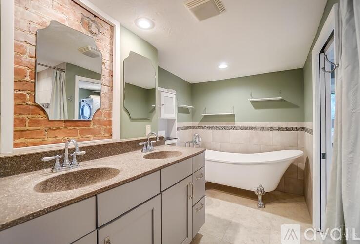 2158 Stratford Avenue 2 Beds Apartment for Rent - Photo gallery 5