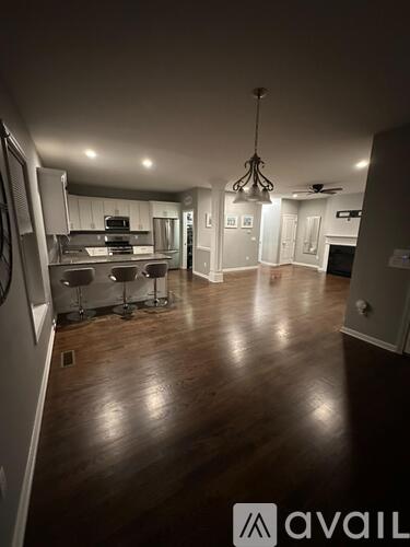 6 Lexington Gardens 3 Beds Single Family Home for Rent - Photo gallery 4