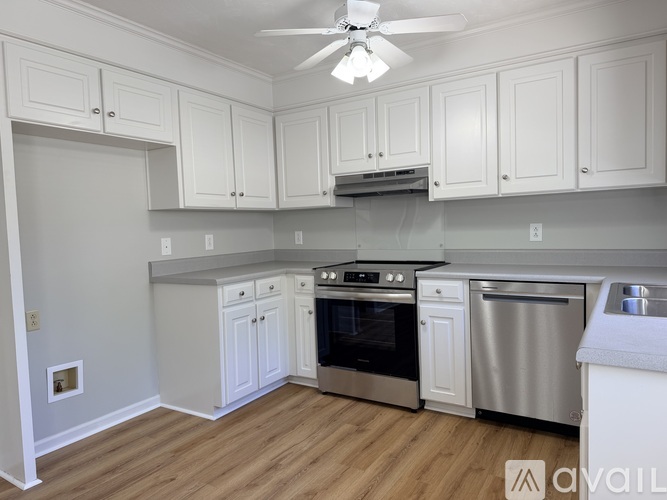 3230 Old Furnace Road 3 Beds Single Family Home for Rent - Photo gallery 3
