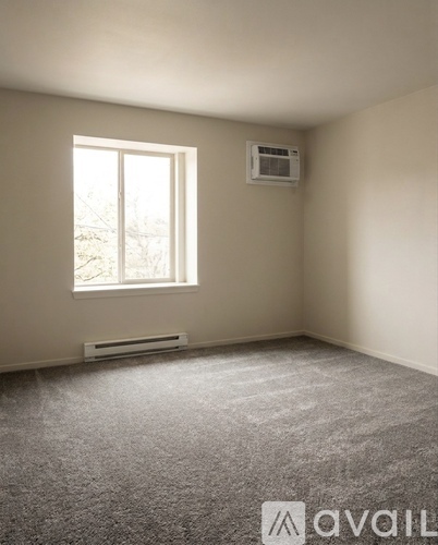 8821 N Hill N Dale 2 Beds Apartment for Rent - Photo gallery 3