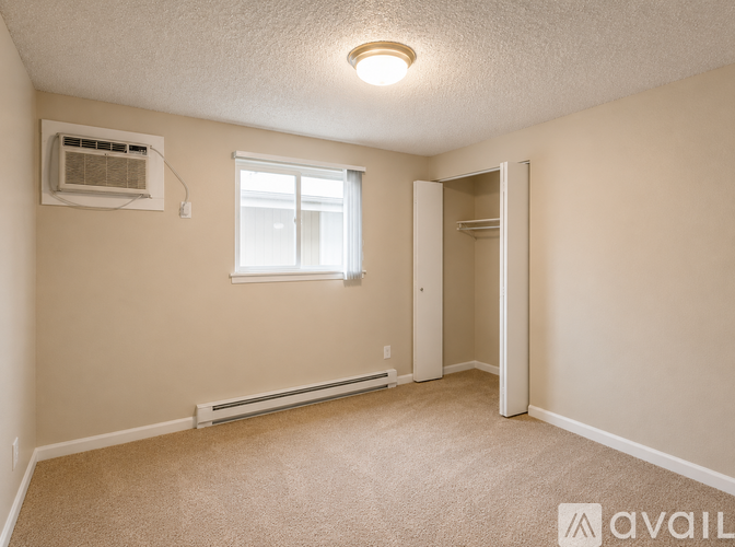 8805 N Colton St 1 Apartment for Rent - Photo gallery 5