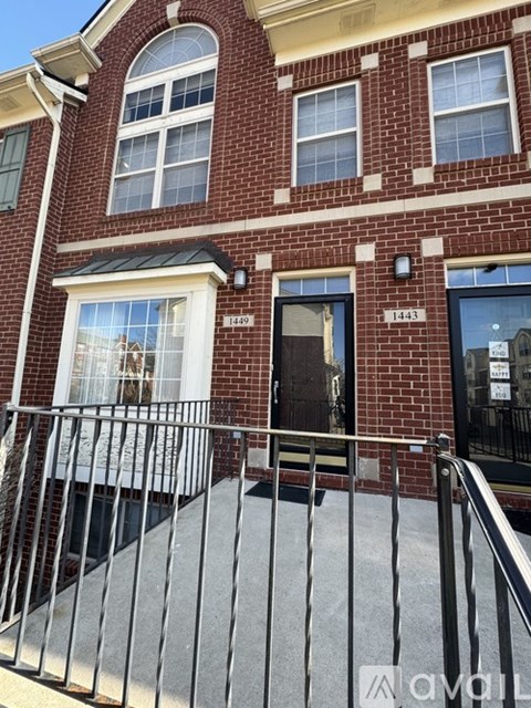 1449 Ashford Court 2 Beds Apartment for Rent