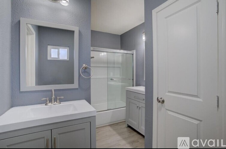 9425 Apple Street 4 Beds Single Family Home for Rent - Photo gallery 4