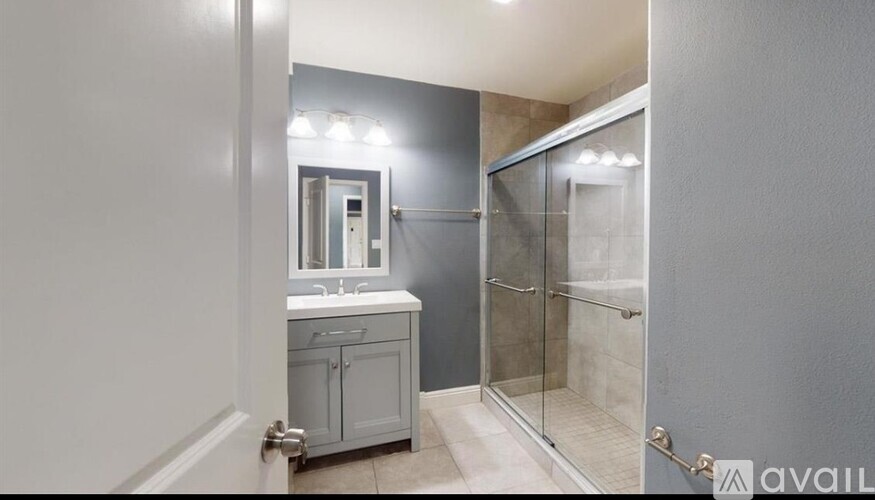 9425 Apple Street 4 Beds Single Family Home for Rent - Photo gallery 5