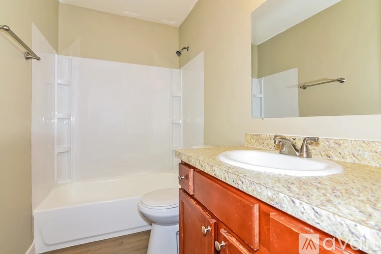 1101 Woodale Circle 3 Beds Single Family Home for Rent - Photo gallery 2