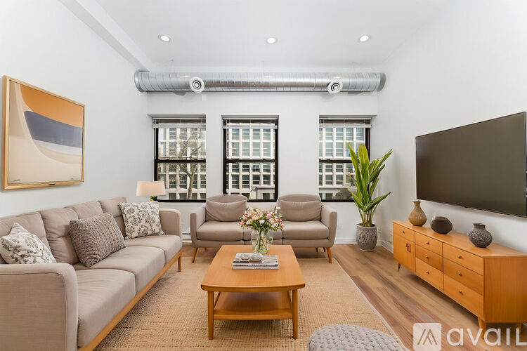 1219 W Devon Ave 1 Apartment for Rent - Photo gallery 1