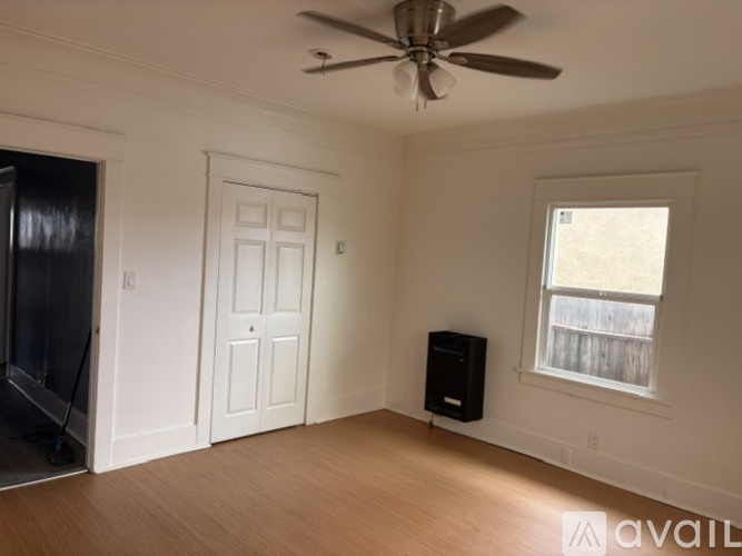 201 West 85th Place 2 Beds Single Family Home for Rent - Photo gallery 4