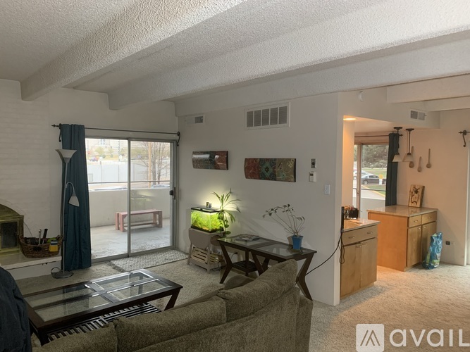 1888 South Jackson Street 2 Beds Apartment for Rent - Photo gallery 4