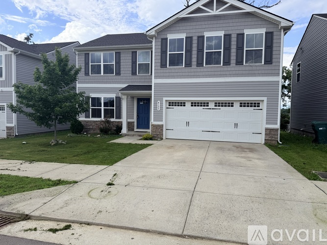 4133 Chambord Dr 5 Beds Single Family Home for Rent - Photo gallery 3