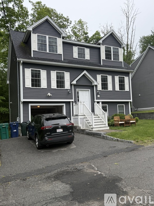 5 Crystal St 4 Beds Single Family Home for Rent - Photo gallery 1