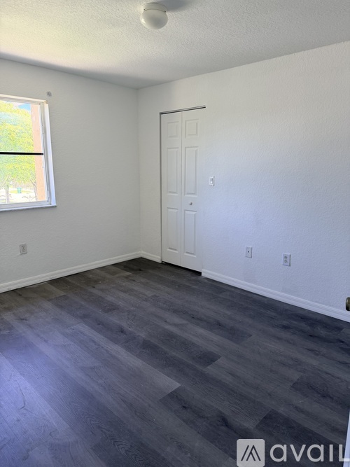 18124 Southwest 152nd Place 5 Beds Single Family Home for Rent - Photo gallery 5