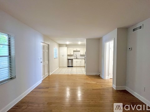 3215 W Swann Ave 2 Beds Apartment for Rent