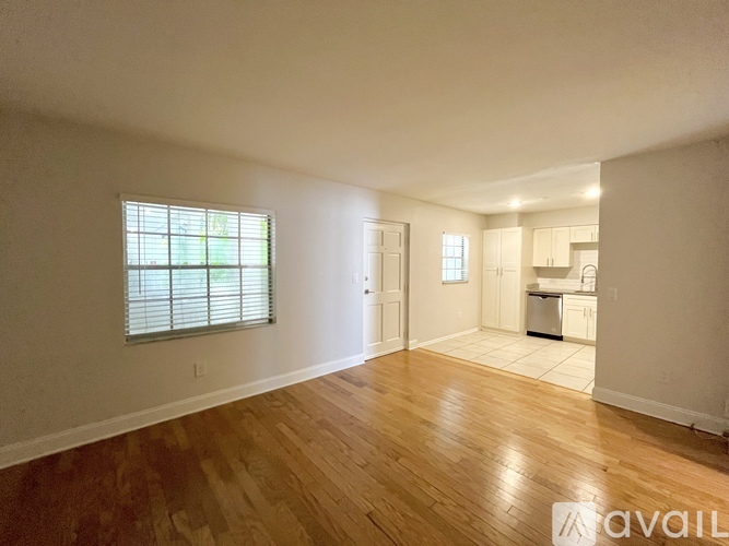 3215 W Swann Ave 2 Beds Apartment for Rent - Photo gallery 2