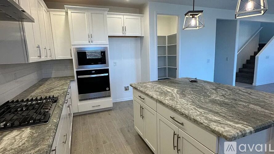 13412 W Eagle Feather Rd 5 Beds Single Family Home for Rent - Photo gallery 3