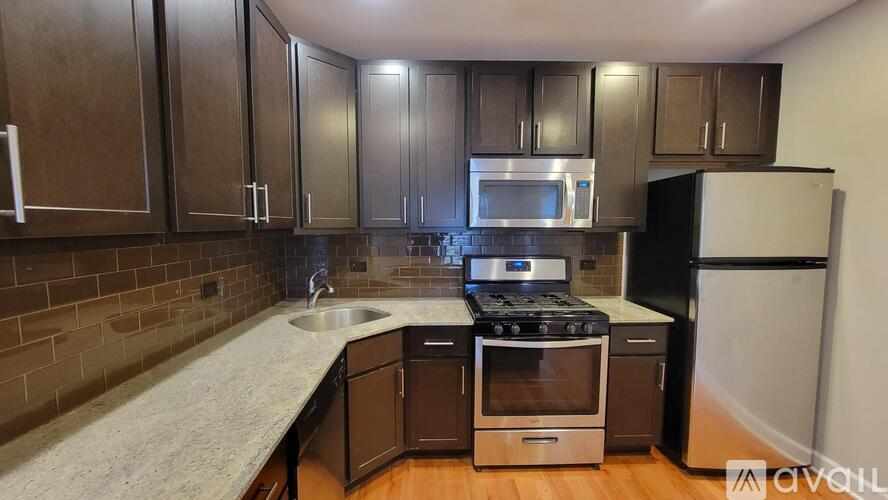 4759 N Maplewood Ave 1 Apartment for Rent - Photo gallery 5