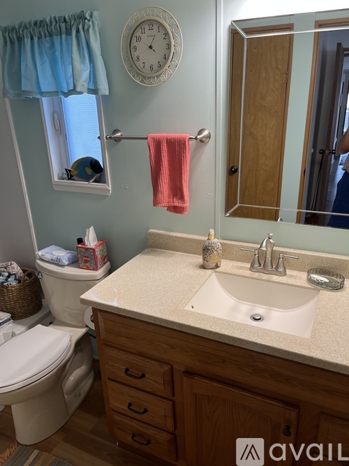 9204 34th Avenue East 3 Beds Single Family Home for Rent - Photo gallery 3