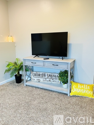 7030 Stockwell Dr 1 Apartment for Rent - Photo gallery 5