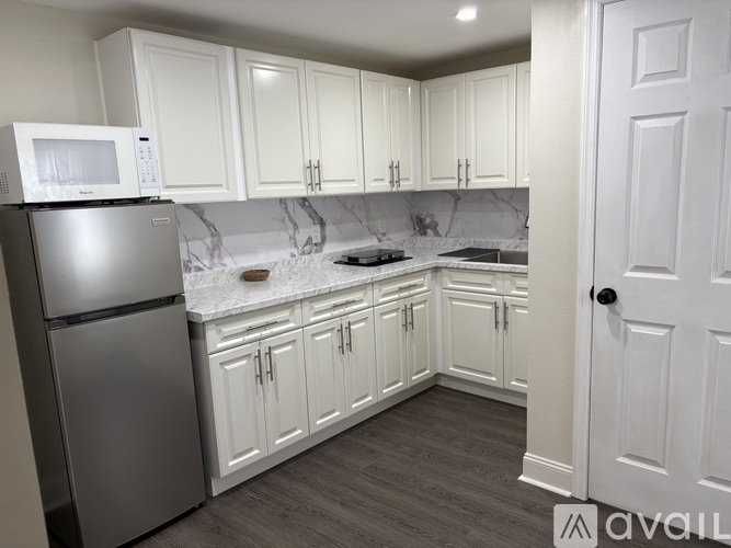 10010 Brunswick Lane 1 Apartment for Rent - Photo gallery 1