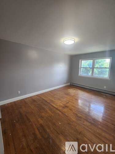 415 Jefferson Ave 1 Apartment for Rent - Photo gallery 3