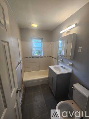 415 Jefferson Ave 1 Apartment for Rent - Photo gallery 4