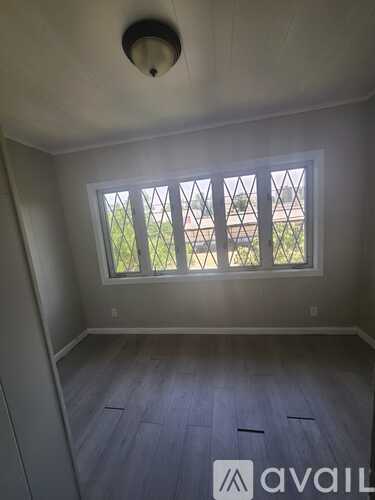 1043 Jefferson Ave 5 Beds Apartment for Rent - Photo gallery 2