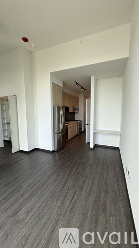 1371 W Randolph St Studio Apartment for Rent