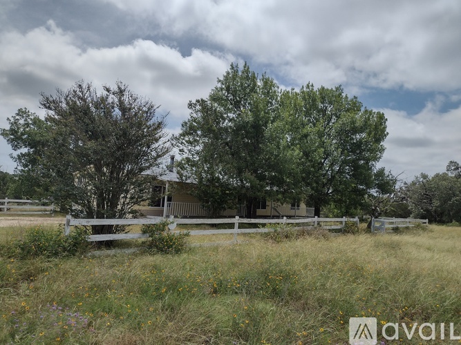 13501 Nutty Brown Road Unit B 3 Beds Single Family Home for Rent - Photo gallery 2