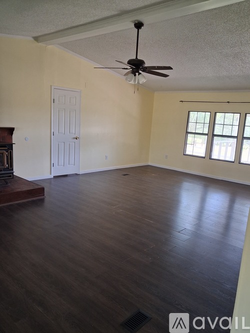 13501 Nutty Brown Road Unit B 3 Beds Single Family Home for Rent - Photo gallery 3