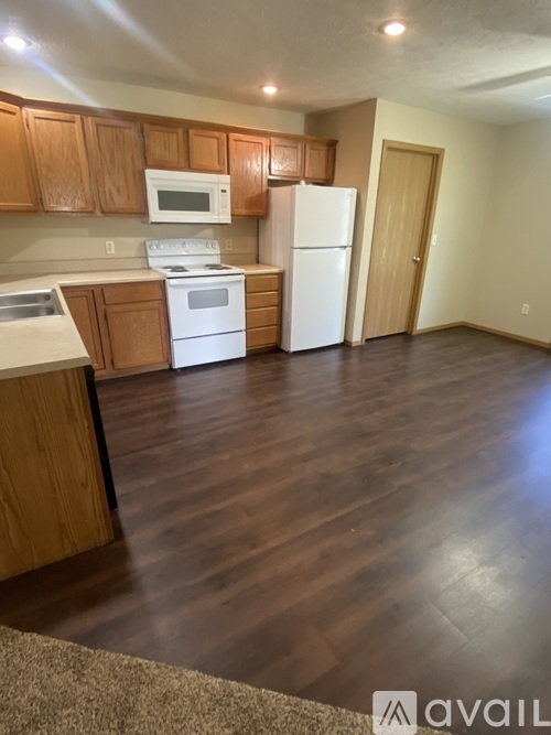 5518 Daniel St 3 Beds Townhouse for Rent - Photo gallery 4