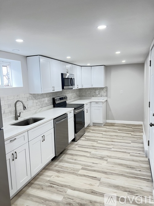 28 Mc Millen St 1 Apartment for Rent - Photo gallery 1