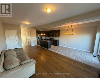 12 - 370 STONEHENGE DRIVE 3 Beds Condo, Home, Townhouse for Rent - Photo gallery 3