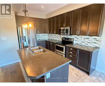 12 - 370 STONEHENGE DRIVE 3 Beds Condo, Home, Townhouse for Rent - Photo gallery 4