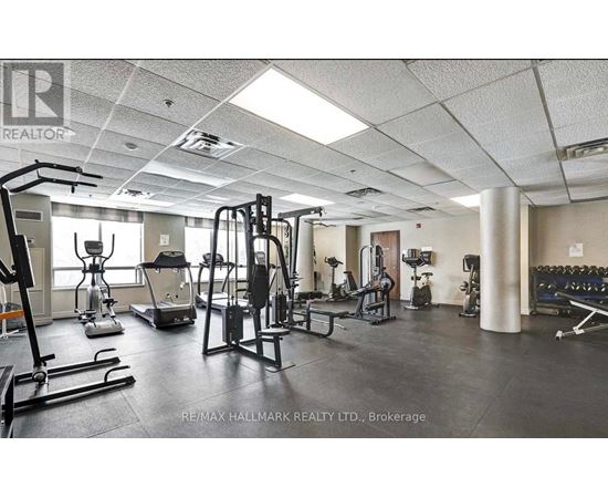 708 - 11 ONEIDA CRESCENT Studio Apartment, Condo, Home for Rent - Photo gallery 3